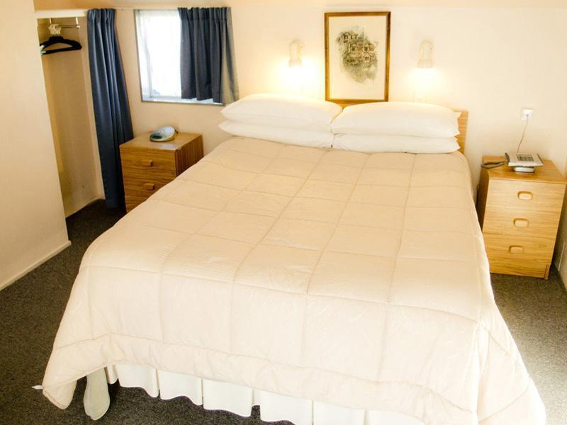 747 โมเทล Motel เวลลิงตัน ภายนอก รูปภาพ