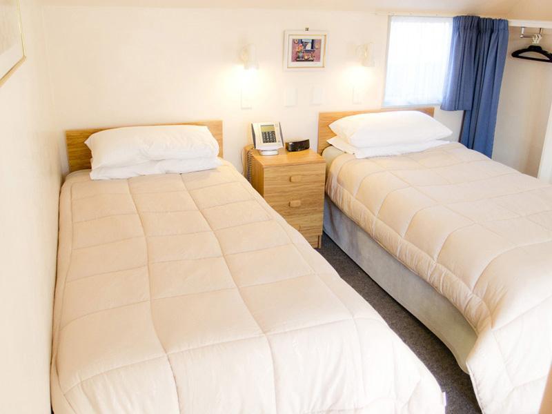 747 โมเทล Motel เวลลิงตัน ภายนอก รูปภาพ