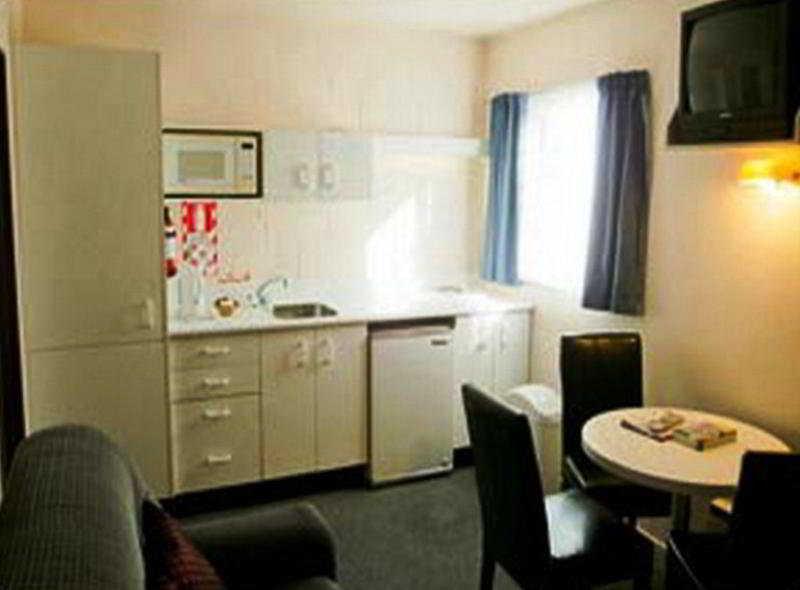 747 โมเทล Motel เวลลิงตัน ภายนอก รูปภาพ